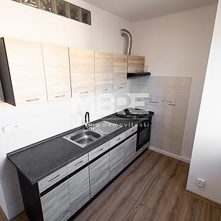 Pronájem bytu 2+1 55 m² Karviná