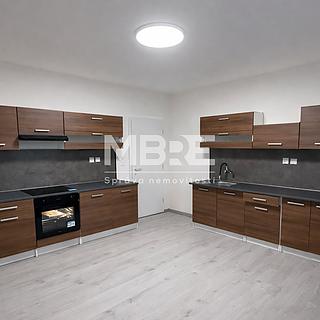 Pronájem bytu 3+1 84 m&sup2; Libavské Údolí