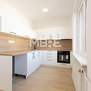 Pronájem bytu 2+1 55 m² Karviná Ráj, Kosmonautů