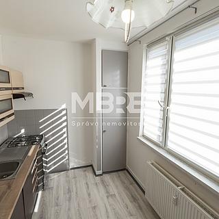 Pronájem bytu 2+1 57 m² Orlová