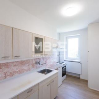 Pronájem bytu 3+1 82 m² Malá Štáhle