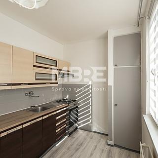 Pronájem bytu 2+1 57 m² Orlová