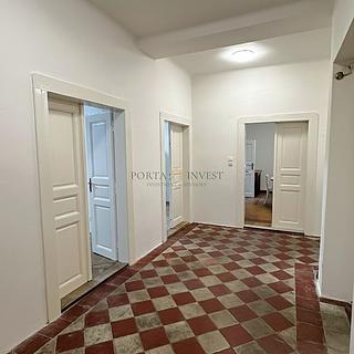 Pronájem bytu 3+1 70 m² Praha