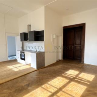 Pronájem bytu 2+kk 56 m² Praha