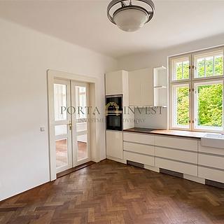 Pronájem bytu 3+1 80 m&sup2; Praha