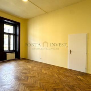 Pronájem bytu 2+1 76 m² Praha