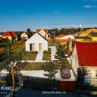 Prodej stavební parcely 648 m² Ústrašice
