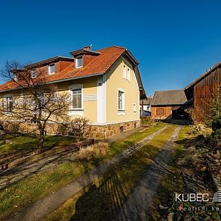 Prodej rodinného domu 240 m² Malšice, Lomská