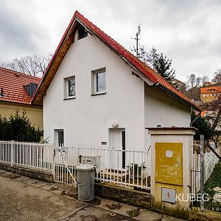 Pronájem rodinného domu 100 m² Tábor