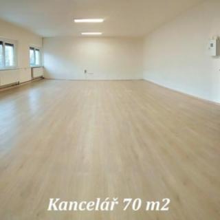 Pronájem kanceláře 60 m² Zdice