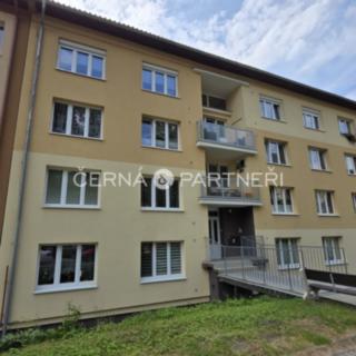 Prodej bytu 1+1 38 m² Oloví, náměstí Horní