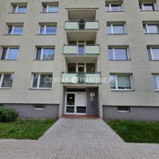 Prodej bytu 1+1 36 m² Dubí, Tovární