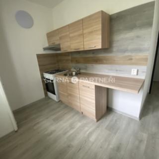 Prodej bytu 1+1 36 m² Hroznětín, Sídliště