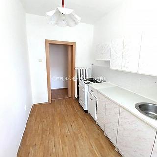 Pronájem bytu 1+1, 35m&sup2;
