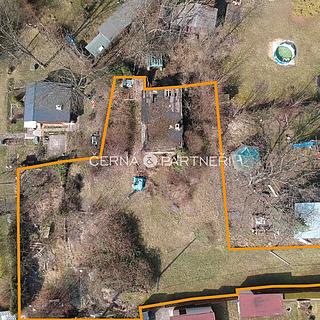 Prodej stavební parcely 886 m&sup2; Bystřany