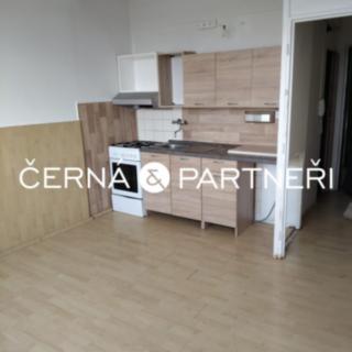 Pronájem bytu 2+kk 352 m² Chomutov, Jirkovská