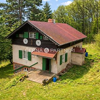 Prodej rodinného domu 124 m² Dolní Zálezly