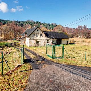 Prodej rodinného domu 450 m&sup2; Prysk