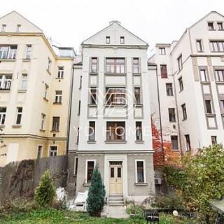 Pronájem bytu 2+kk 58 m² Praha Smíchov, Mrázovka