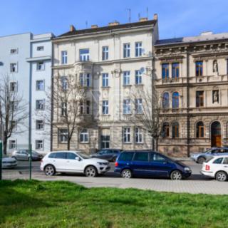 Pronájem bytu 3+1 111 m² Plzeň