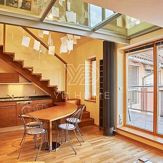Pronájem bytu 3+kk 85 m² Praha