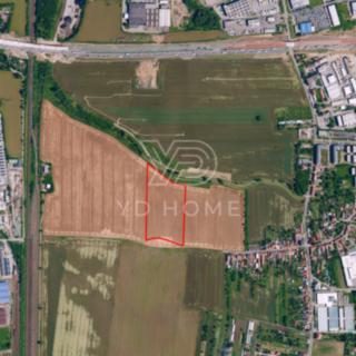 Prodej podílu stavební parcely 8232 m² Brno