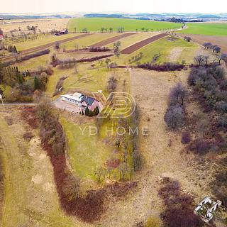 Prodej stavební parcely 2787 m&sup2; Deblín