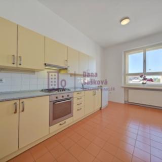 Pronájem bytu 3+1 91 m² Jindřichův Hradec