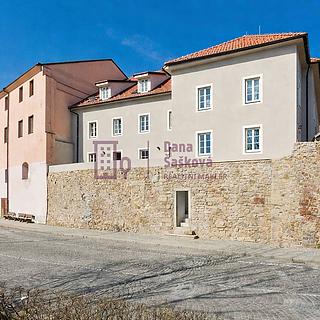Pronájem obchodu 18 m² Jindřichův Hradec I, nám. Míru