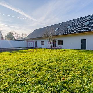 Prodej rodinného domu 401 m² Kunžak Valtínov