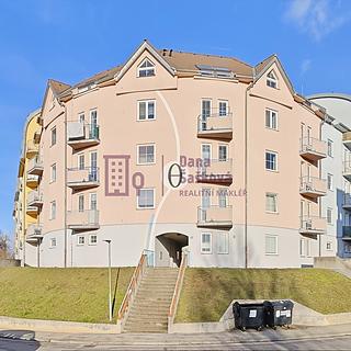 Pronájem bytu 1+kk a garsoniéry 23 m² Jindřichův Hradec V, Nušlova