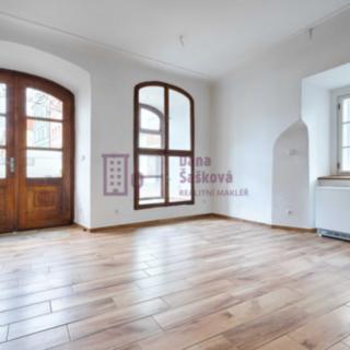Pronájem restaurace 50 m² Jindřichův Hradec I, nám. Míru