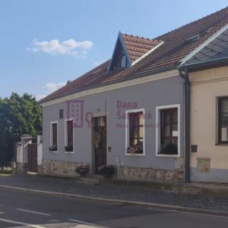 Pronájem bytu 1+1 37 m² Jindřichův Hradec II, Růžová