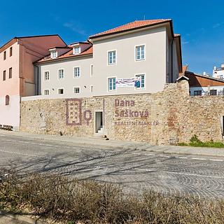 Pronájem obchodu 18 m&sup2; Jindřichův Hradec