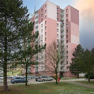 Pronájem bytu 2+kk 40 m² Tábor, nám. Přátelství