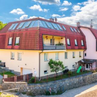 Prodej bytu 3+kk 57 m² Hluboká nad Vltavou, Třeboňská