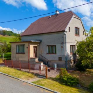Prodej rodinného domu 123 m² Červený Kostelec Bohdašín