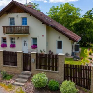Prodej rodinného domu 144 m² Mladé Buky Hertvíkovice