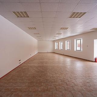 Pronájem obchodu 106 m² Trutnov Dolní Staré Město, K Úpě