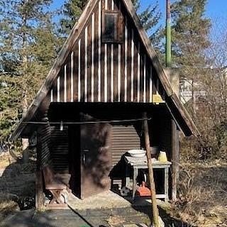 Prodej chaty 18 m&sup2; Družec