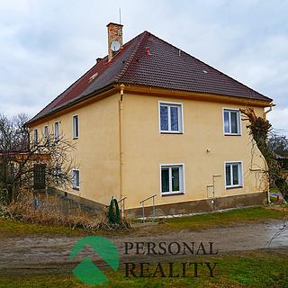 Pronájem bytu 2+1 69 m&sup2; Nové Dvory