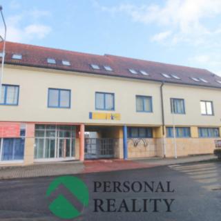 Pronájem kanceláře 1800 m² Rakovník