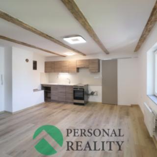 Prodej bytu 1+kk a garsoniéry 33 m² Nejdek, Závodu míru