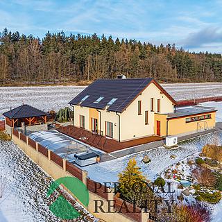 Prodej rodinného domu 256 m² Háje