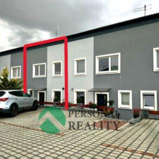 Pronájem bytu 5+kk 162 m² Sulice