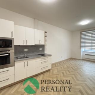 Pronájem bytu 1+kk a garsoniéry 29 m² Chlumec nad Cidlinou I, Klicperovo náměstí