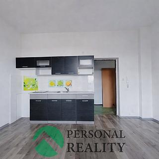 Pronájem bytu 1+kk a garsoniéry 40 m² Mariánské Lázně, Husova