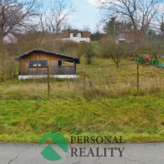 Prodej stavební parcely 991 m² Vinaře Vinice
