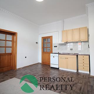 Pronájem bytu 2+1 59 m² Karlovy Vary