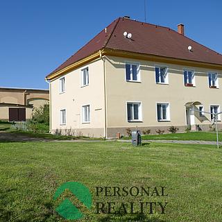 Pronájem bytu 2+1 69 m² Nové Dvory